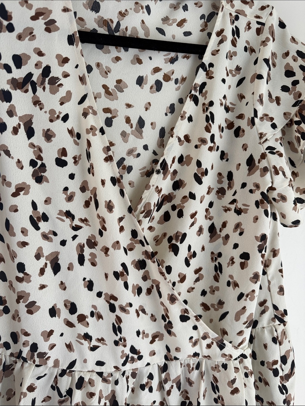 Doe & Rae Cream Leopard-Spot Ruffle Wrap Blouse - Picture 4 of 8